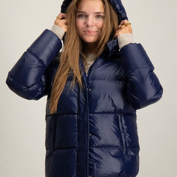 Chaqueta acolchada corta con capucha