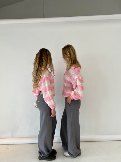 pantalón de corte ampli