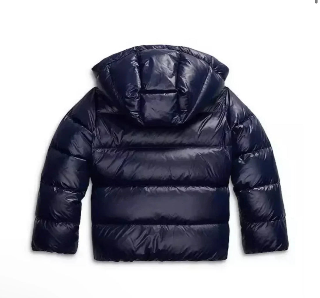 Chaqueta acolchada corta con capucha
