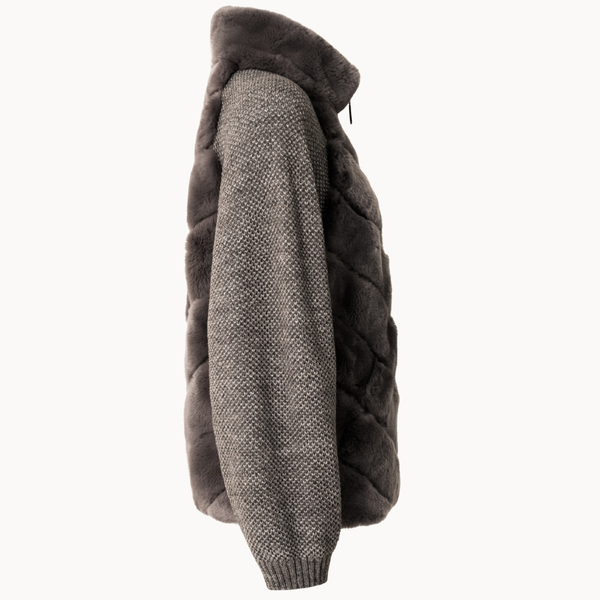 Chaleco híbrido de pelo sintético y punto con cremallera