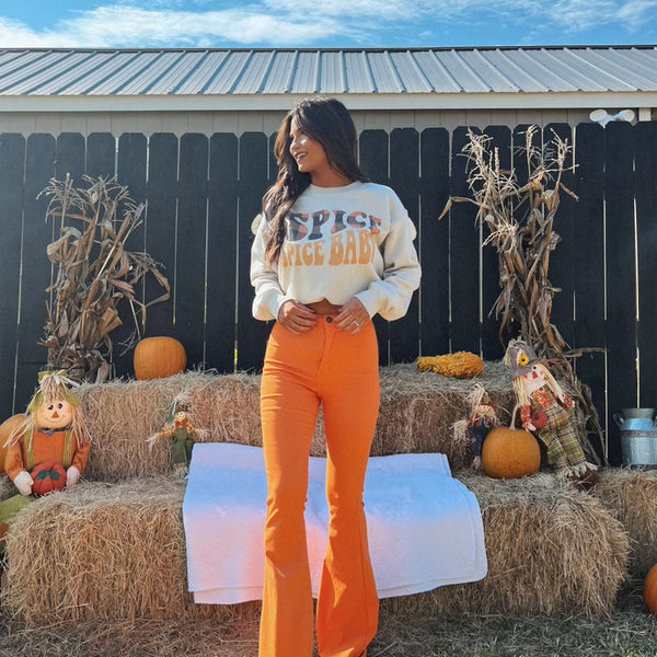 Pantalón flare acanalado de cintura alta