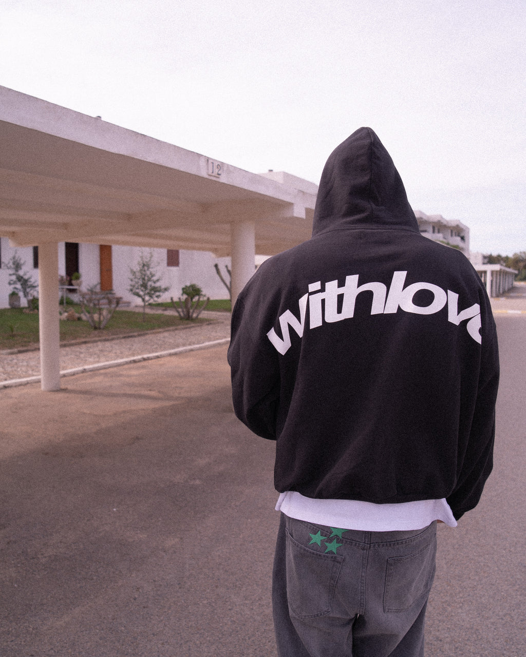 Sudadera con capucha estampada