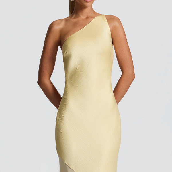 Vestido largo asimétrico amarillo pastel