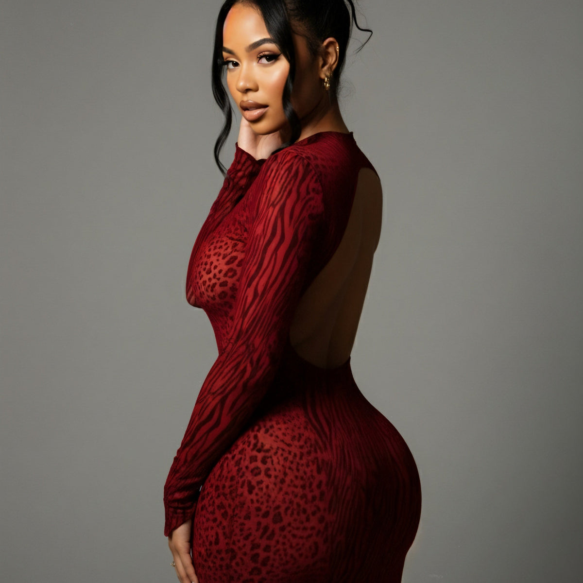 Vestido largo rojo de manga larga